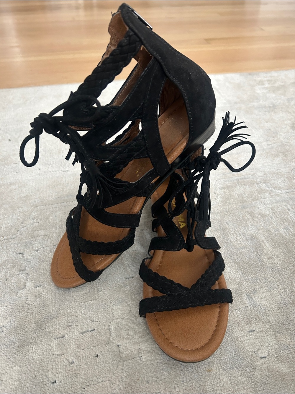 Sonoma Black Braided Lace-Up and zipper back Gladiator Sandals